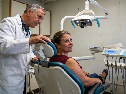 Critical dental care lifeline expands as ACORN Clinic secures major United Way grant