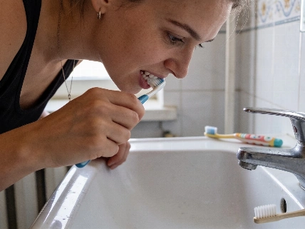 2026 Survey Finds Stronger Oral Care, but Toothbrush Changes Still Lag The Young Dentist