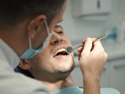 Adult tooth movement can signal gum disease The Young Dentist