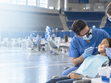Children get free dental care as Arkansas track center becomes a pop-up clinic