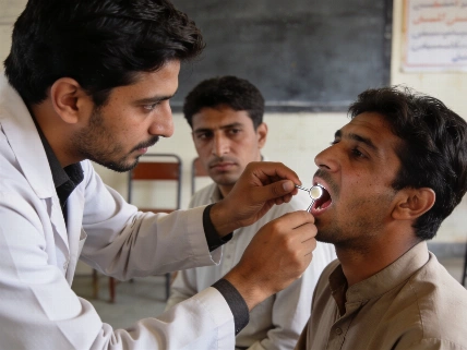 PDA brings oral cancer checks to Karachi families The Young Dentist